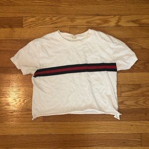 Brandy Melville short sleeve crop top